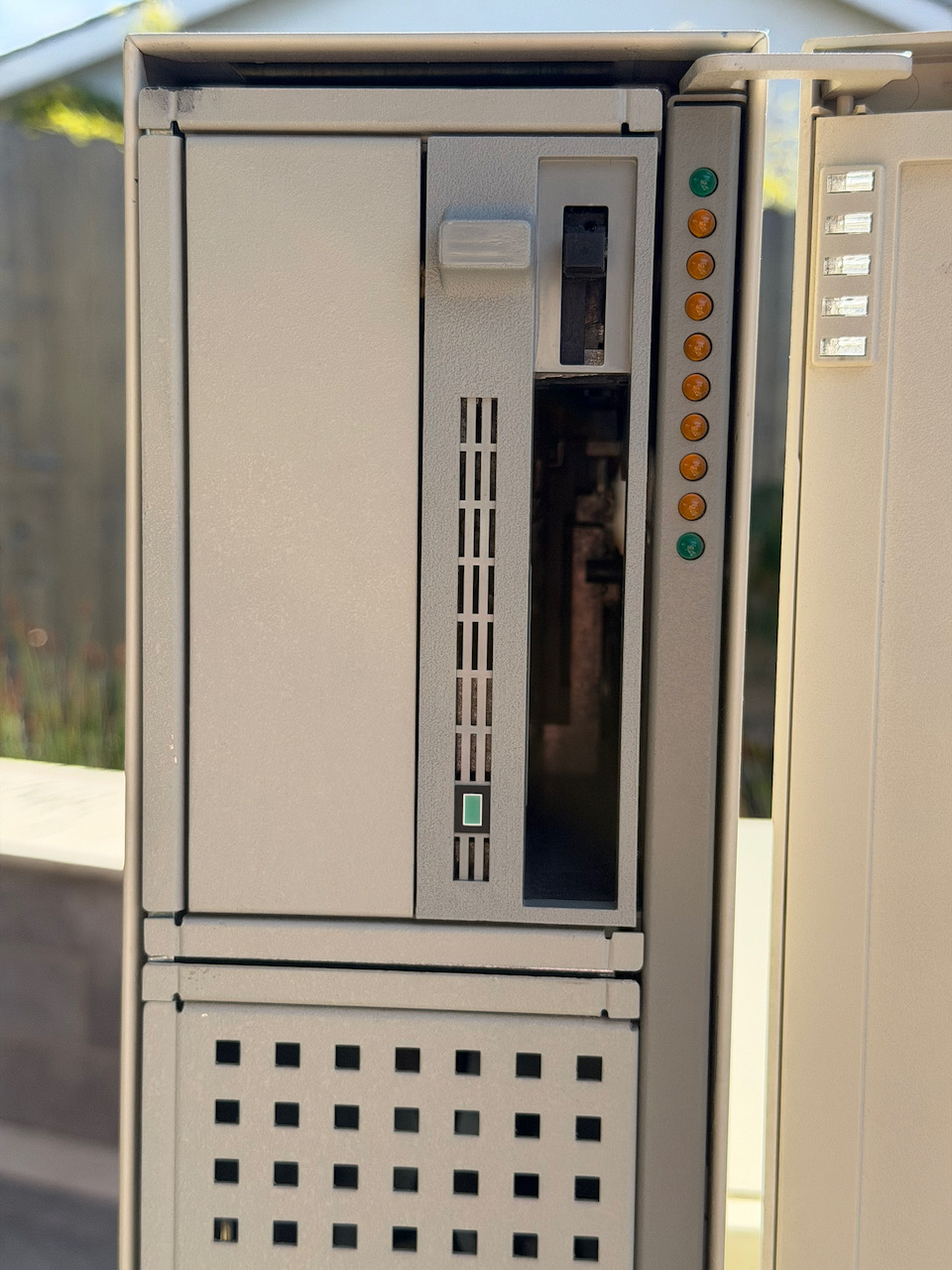 Tape drive on Apollo/Domain system